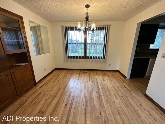 Foto del edificio - 3 br, 2 bath House - 3755 NW 183rd Ave.