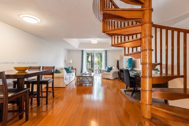 Foto del edificio - 635 Euclid Ave