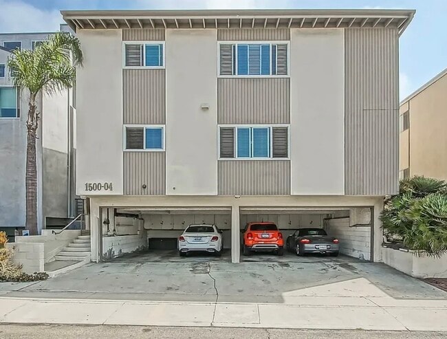 Building Photo - 1500 Manhattan Ave