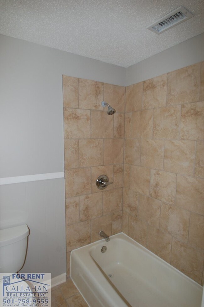 Foto del edificio - Benton Home