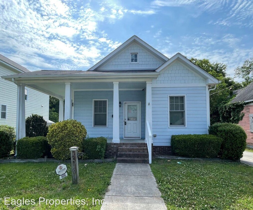 Primary Photo - 3 br, 2 bath House - 406 South John Street