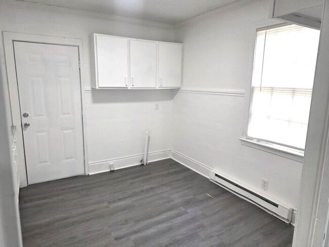 Building Photo - For Rent: Renovated Three Bedroom House in...