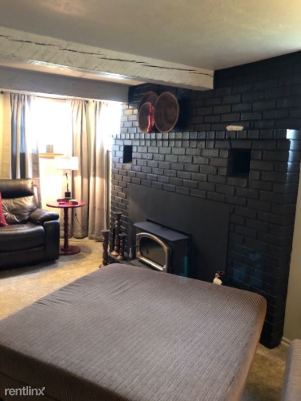 Foto del edificio - 1 br, 1 bath Apartment - 227 E 10thStreet