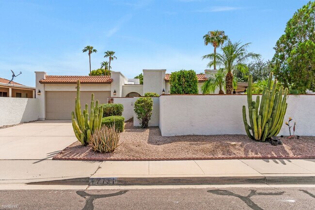 Building Photo - 4 br, 2 bath House - 7131 N Via de Amigos