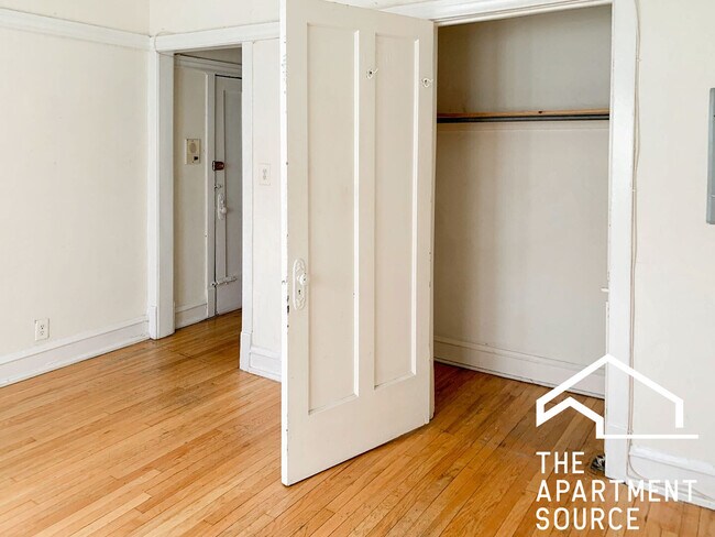 Foto del edificio - 638 W Arlington Pl