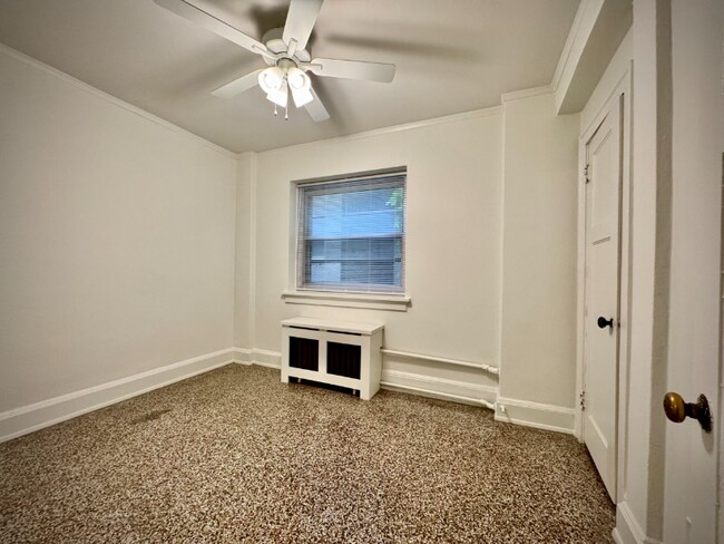 Building Photo - 1104 N Marshall St