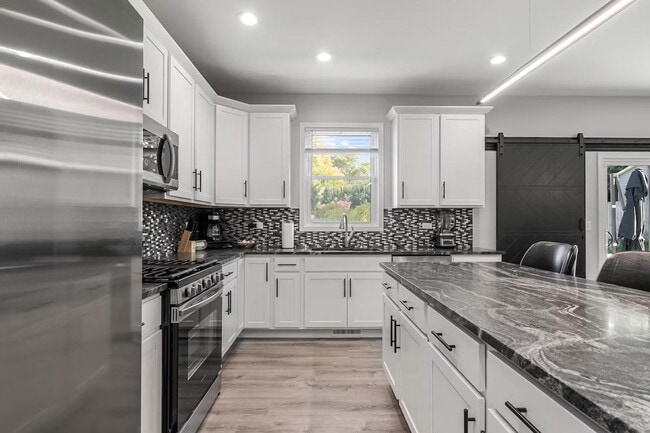 Foto del edificio - 705 N Garfield St