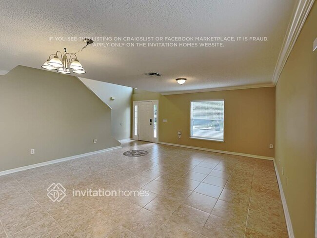 Foto del edificio - 14213 Econ Woods Ln