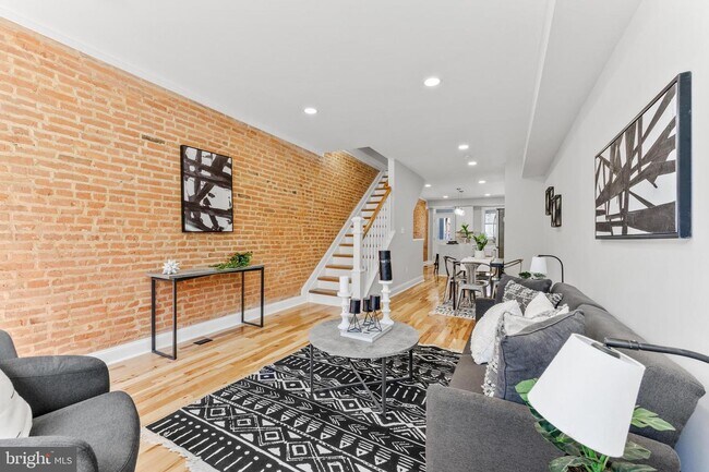 Foto del edificio - 1525 Covington St