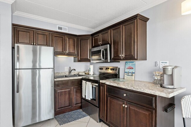 Foto del edificio - 222 Carolina Beach Ave N