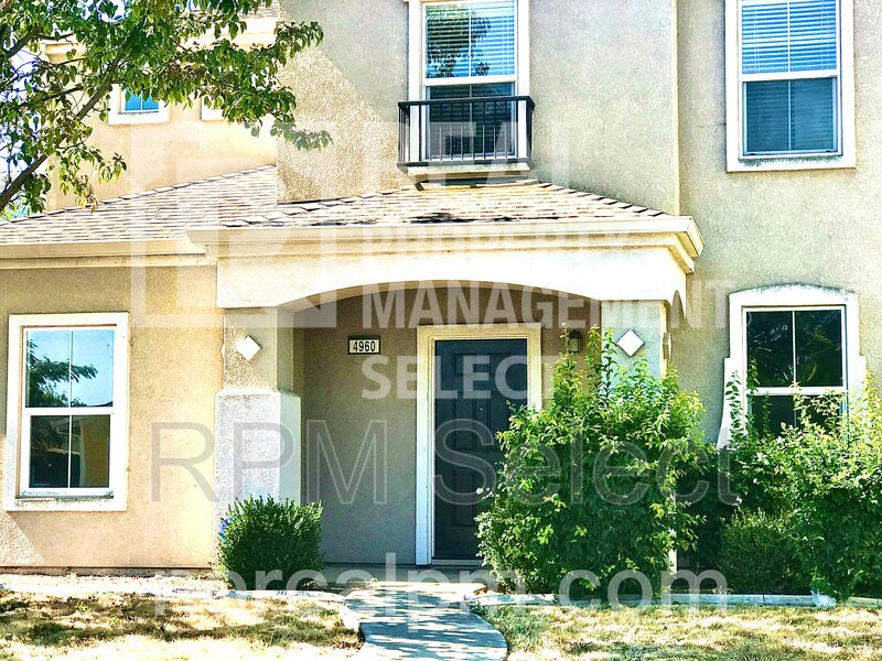 4960 Ehrhardt Ave, Sacramento, CA 95823 House Rental in Sacramento