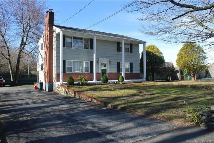 66 Sodom Ln Unit 2, Derby, CT 06418 Room for Rent in Derby, CT