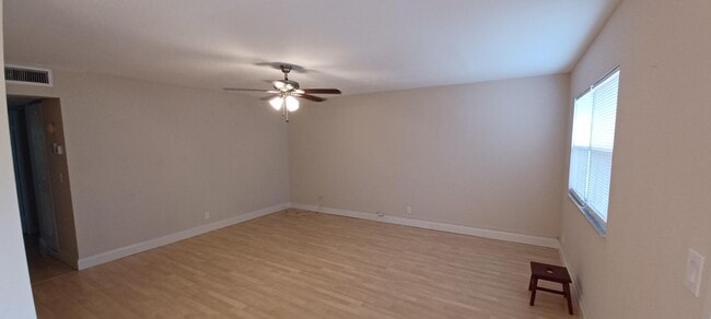 Building Photo - 281 Tuscany Ln