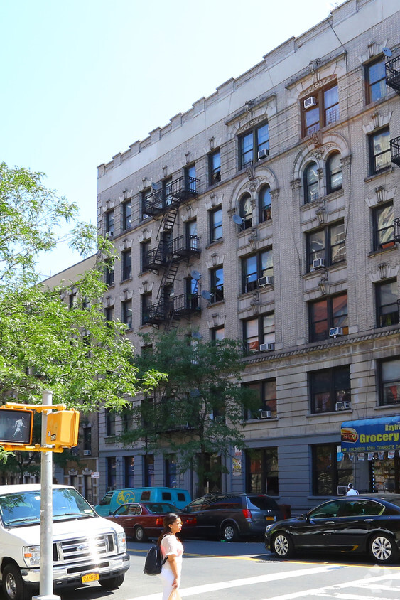 Foto principal - 247-251 Audubon Ave