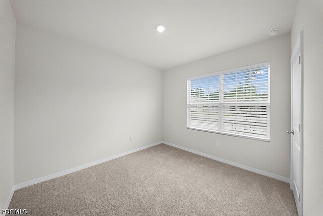 Foto del edificio - 4080 Peaceful River Ln