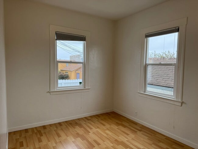 Foto del edificio - Three Bedroom House in Visitacion Valley