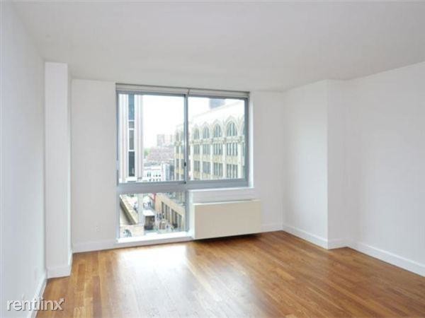 Building Photo - 3 bedroom in New York NY 10003