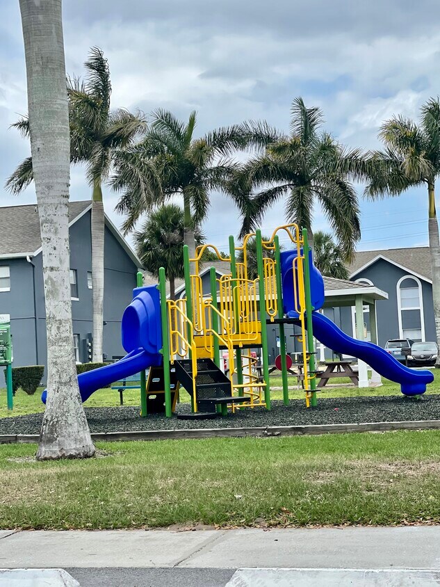 4304 Pershing Pointe Pl Unit 7, Orlando, FL 32822 Condo for Rent in