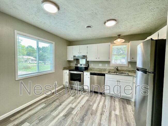 Foto del edificio - 6405 Lorell Ct