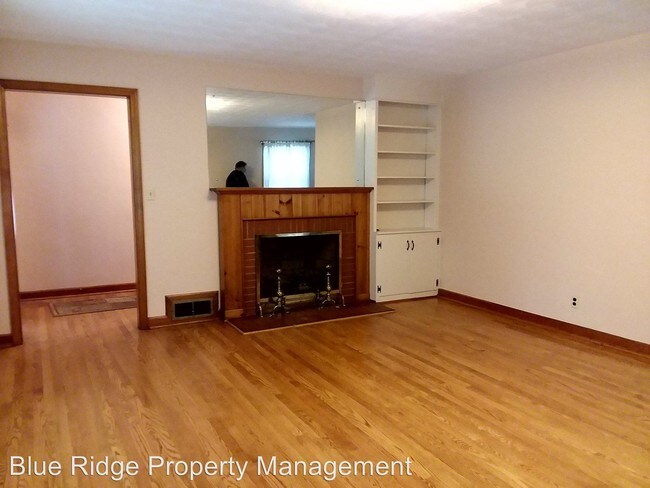 Building Photo - 4 br, 2 bath House - 1320 Post St.