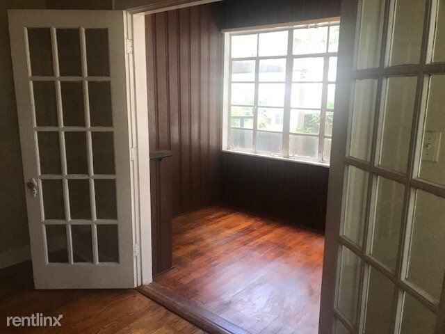 Building Photo - 3 br, 1 bath House - 205 Filhiol Avenue