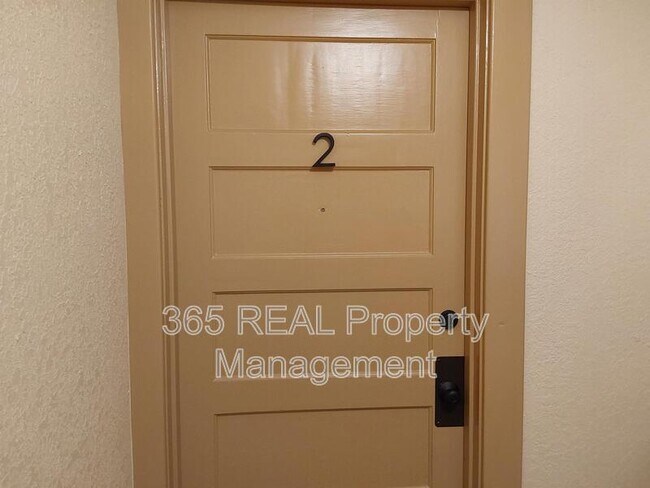 Foto del edificio - 2018 10th Ave