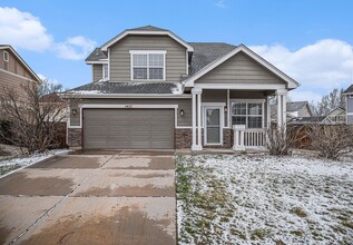 Building Photo - 1427 N Stratton Ave