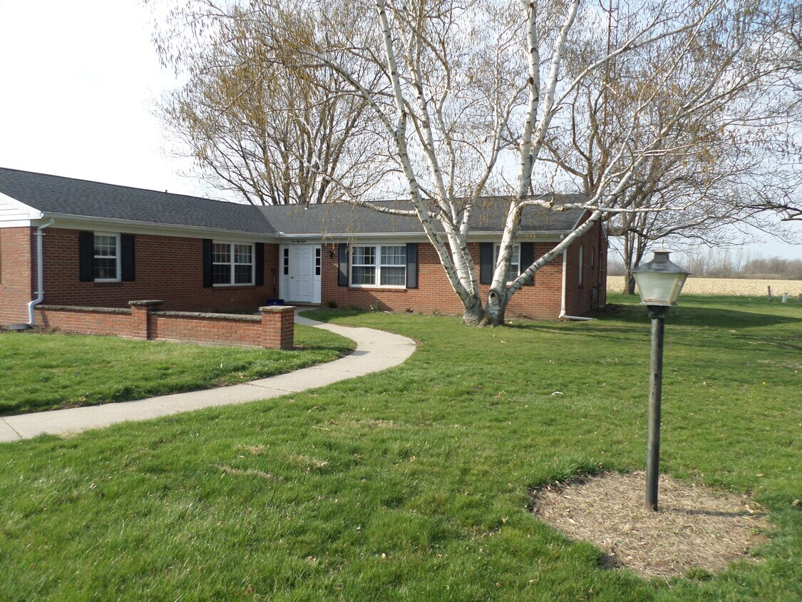 158 Thomas Dr Unit 3, Fremont, OH 43420 158 Thomas Dr Fremont, OH Apartments for Rent in