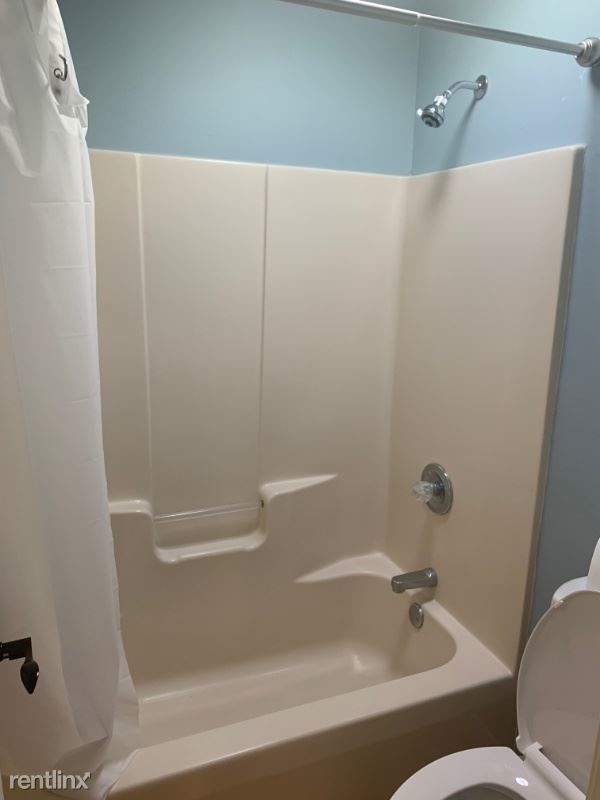 Foto del edificio - 3 br, 2 bath House - 8616 Olivera St