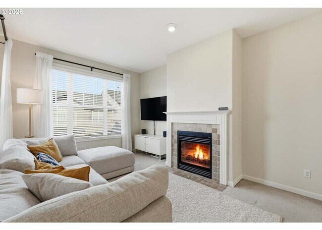 Foto del edificio - 2442 NW Burnett St