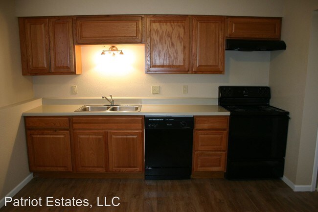 Foto del edificio - 1 br, 1 bath Apartment - 619 W. 14th