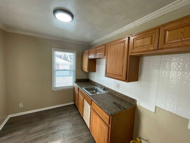 Foto del edificio - 19303 Fairport St