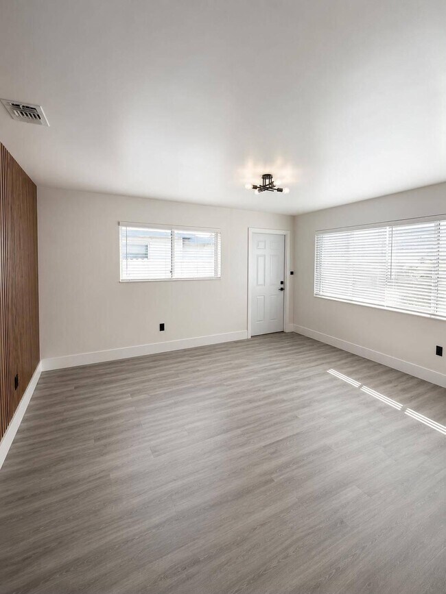 Foto del edificio - 2126 NW 47th Terrace