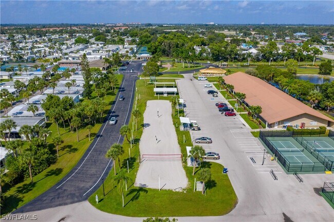 Foto del edificio - 508 Red Deer Trail