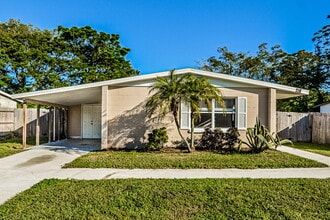 Building Photo - 218 Woodmere Blvd