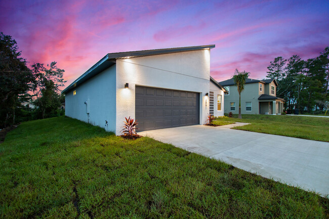 Building Photo - 107 Lily Ln