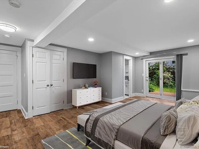 Foto del edificio - 203 Ridgewood Ave