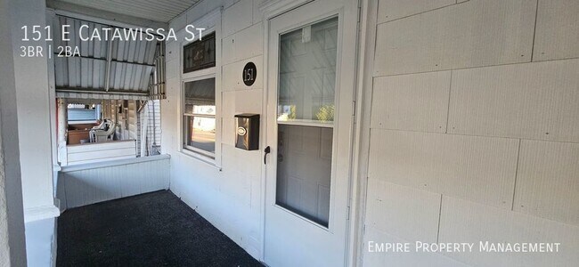 Building Photo - 3 Bedroom / 1.5 Bath Single Family Home in...