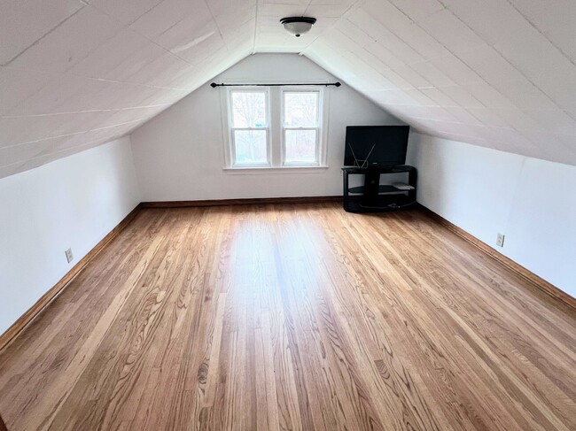 Foto del edificio - 4814 W Parker Ave
