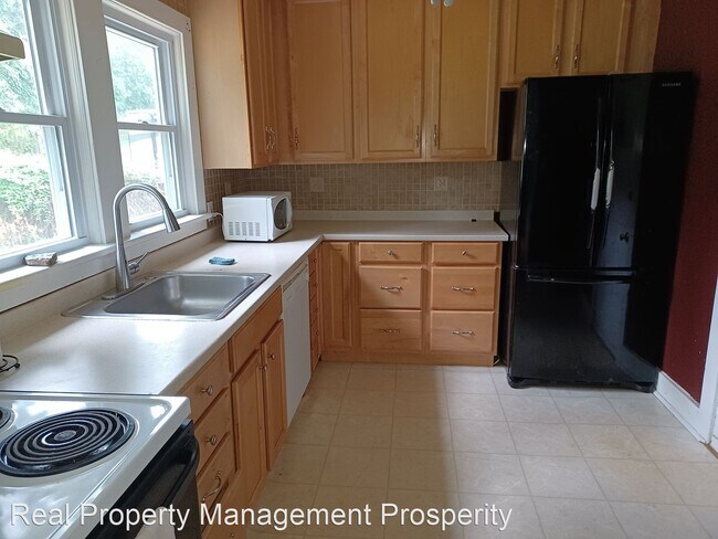 Building Photo - 3 br, 1 bath House - 215 Taylorsville Rd