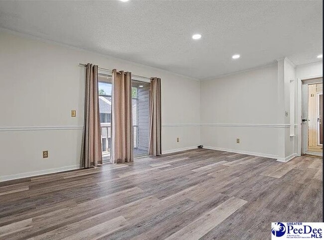 Building Photo - 701 Coventry Ln