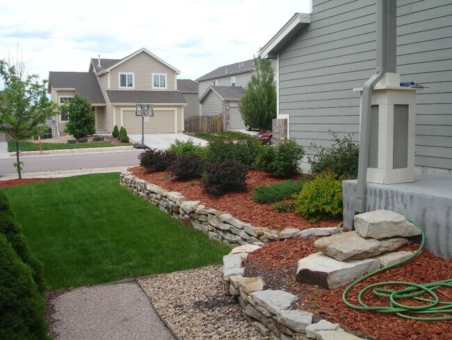 Building Photo - 7483 Straggler Cir