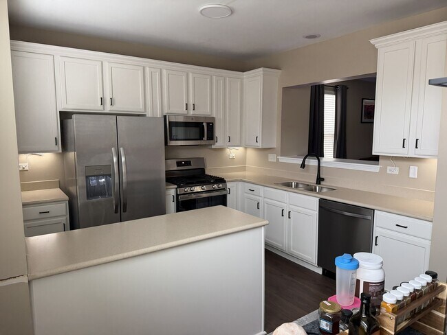 Foto del edificio - 3401 Kentshire Cir