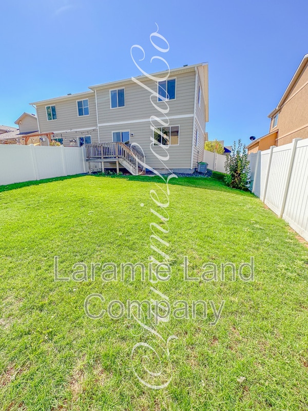 Foto del edificio - 4133 Moraine St