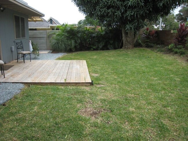 Building Photo - Mililani Town - Single story house with fe...