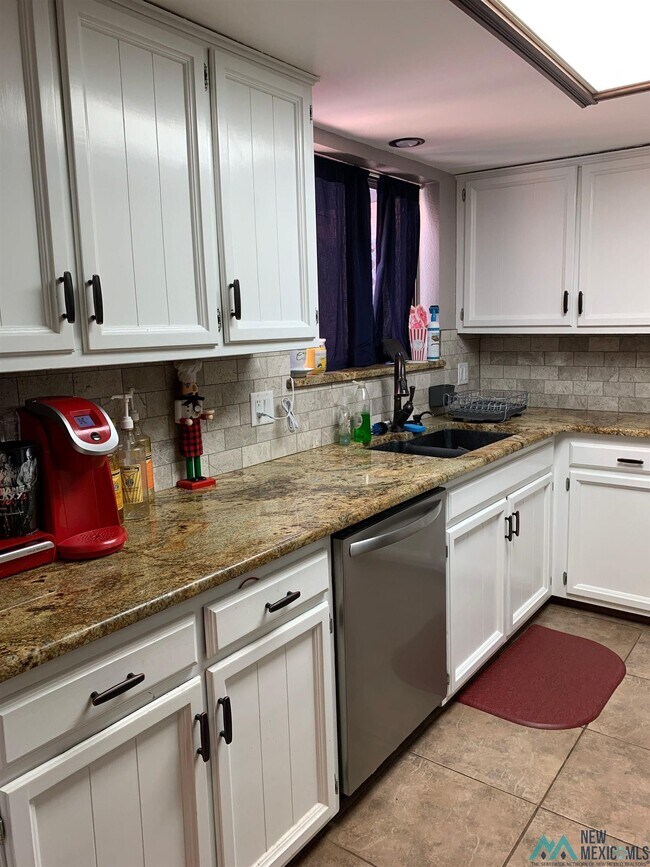 Foto del edificio - 2116 Circlewood Pl