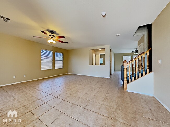 Building Photo - 672 W Barrus St