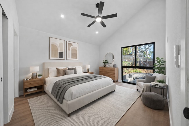 Building Photo - 2029 Del Mar Heights Rd