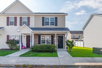 Building Photo - 8011 Banister Loop