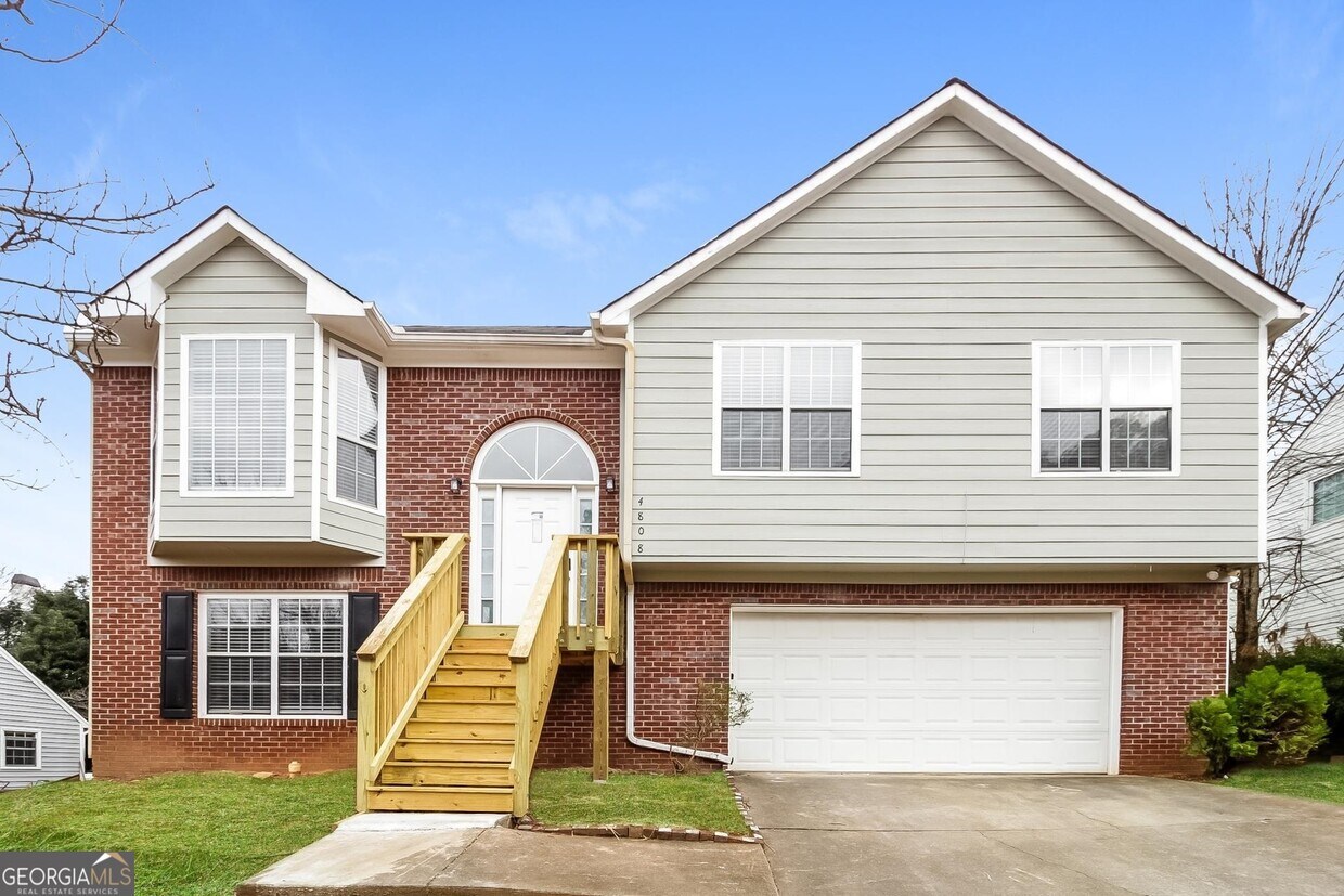 Primary Photo - 4808 Wilkie Way NW